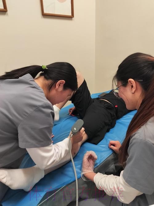 官方:阿拉巴成功接受左膝前十字韧带撕裂修复手术 官方:阿拉巴成功接受左膝前十字韧带撕裂修复手术